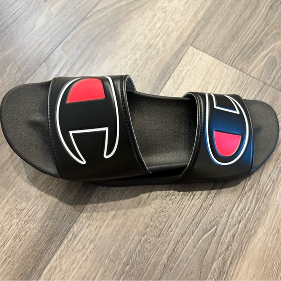 Champion Slides sz 8 women's - Picture 5 of 5